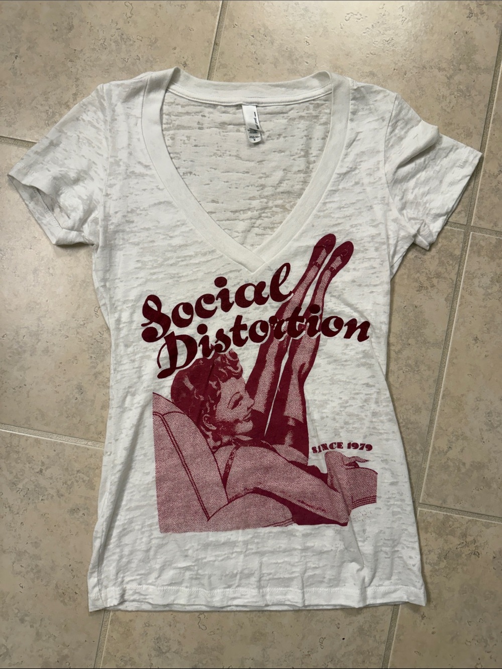 Social Distortion Sheer Band Tshirt White V-Neck, Juniors Small, NWOT